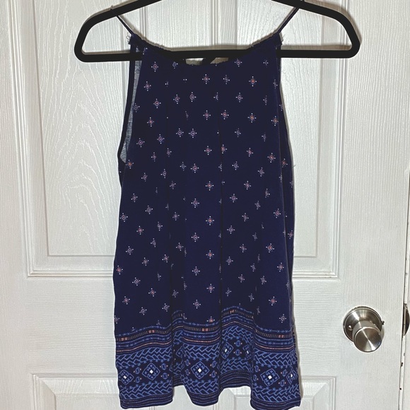 Old Navy Tops - 🌼 Old Navy tank top